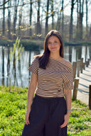 Lize Off Shoulder Tee