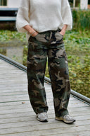 Camo Balloon Jeans
